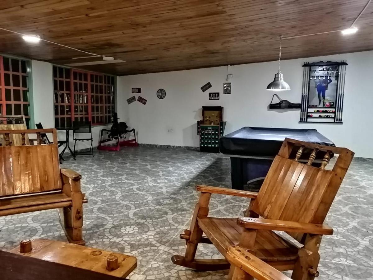 Finca Turistica Santa Clara Hostel Calarca Exterior photo